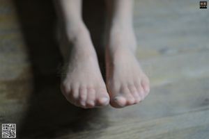 [Simu] Feature Collection TX005 Сестра Хуа "Самые сильные красивые ноги"