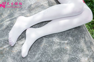 [Disparo de modelo Dasheng] No.130 Xiaoya White Silk in the Sun