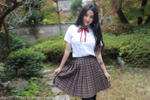 Manuela Maruna "Japanse School Girl Uniform Series" [Model Academy MFStar] Vol.163