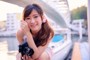 Li Sixian เจ้าแม่คนดังทางอินเทอร์เน็ตของไต้หวันคอลเลกชัน "Selfie Pictures, Life Photos"